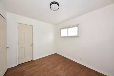 5754 N 65th St, Milwaukee, WI 53218 - Photo 21