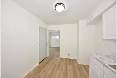 5754 N 65th St, Milwaukee, WI 53218 - Photo 7