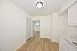 5754 N 65th St, Milwaukee, WI 53218 - Photo 7