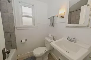 2001 S 90th St, West Allis, WI 53227 - Photo 17