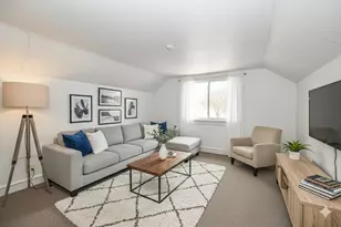 2001 S 90th St, West Allis, WI 53227 - Photo 15