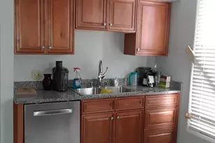 518 W Vine St, Milwaukee, WI 53212 - Photo 11