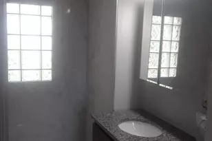 518 W Vine St, Milwaukee, WI 53212 - Photo 7