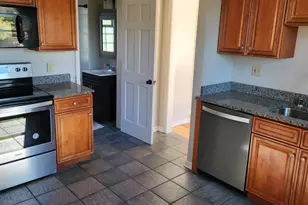 518 W Vine St, Milwaukee, WI 53212 - Photo 17