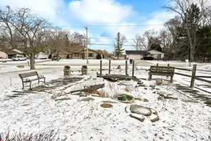 10211 S Nicholson Rd, Oak Creek, WI 53154 - Photo 39