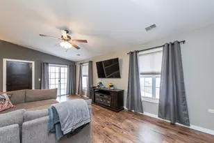 25151 87th St, Salem Lakes, WI 53168 - Photo 7