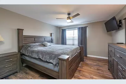 25151  87th St #5, Salem Lakes, WI 53168 - Photo 13