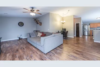 25151  87th St #5, Salem Lakes, WI 53168 - Photo 5