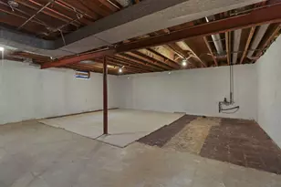 200 S Stuart Rd, Racine, WI 53406 - Photo 29