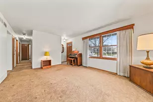 N170W20569 Parkview Dr, Jackson, WI 53037 - Photo 5