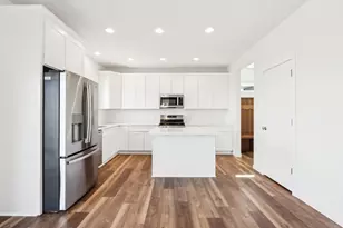 1286 Olde Highlander Dr, Oconomowoc, WI 53066 - Photo 9