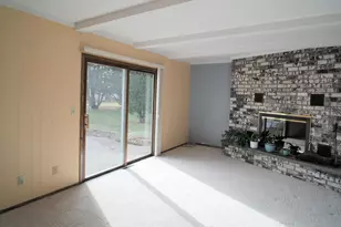 1021 Hill St, Watertown, WI 53098 - Photo 15