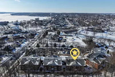 225  Country Club Dr #3D, Lake Geneva, WI 53147 - Photo 3