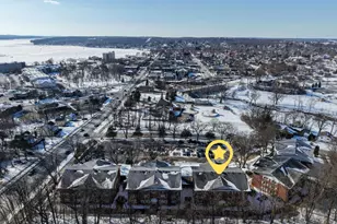 225 Country Club Dr, Lake Geneva, WI 53147 - Photo 3