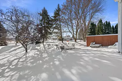 8005  Thistle Ct, Racine, WI 53185 - Photo 27