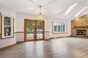 W199S8618 Woods Rd, Muskego, WI 53150 - Photo 9