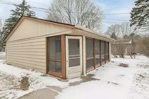 5820 W Donna Dr, Brown Deer, WI 53223 - Photo 35