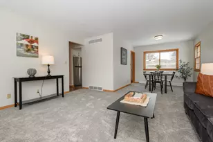 5820 W Donna Dr, Brown Deer, WI 53223 - Photo 7