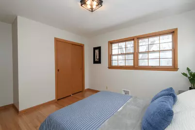 5820 W Donna Dr, Brown Deer, WI 53223 - Photo 23