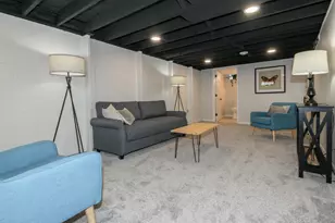 8930 W Lawrence Ave, Milwaukee, WI 53225 - Photo 27