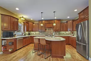 2117 Stonegate Rd, Burlington, WI 53105 - Photo 9