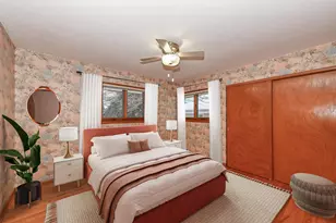 8720 W Ohio Ave, Milwaukee, WI 53227 - Photo 15