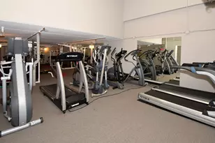 270 E Highland Ave, Milwaukee, WI 53202 - Photo 31