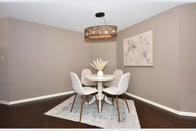 270 E Highland Ave #214, Milwaukee, WI 53202 - Photo 3