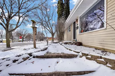 232  Richard St, Waukesha, WI 53189 - Photo 5