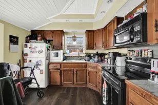 232 Richard St, Waukesha, WI 53189 - Photo 9