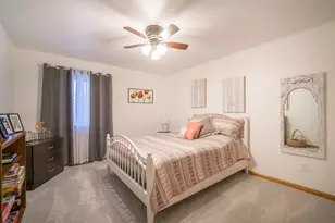 530 N Silverbrook Dr, West Bend, WI 53090 - Photo 17