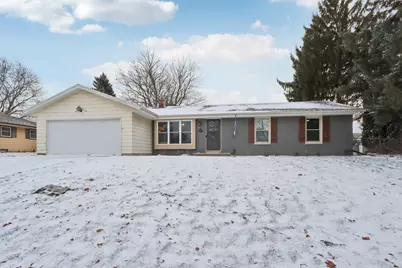 2117  Sunnyside Dr, Waukesha, WI 53186 - Photo 1
