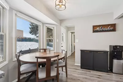 2117  Sunnyside Dr, Waukesha, WI 53186 - Photo 15