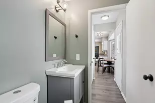 2117 Sunnyside Dr, Waukesha, WI 53186 - Photo 29