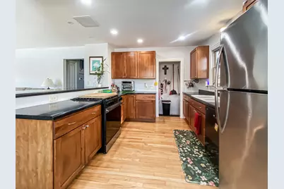 7926  28th Ave, Kenosha, WI 53143 - Photo 7