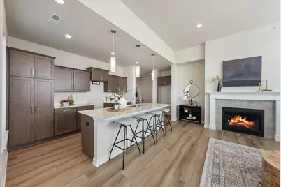 1436  Tenny Ave #201, Waukesha, WI 53189 - Photo 7