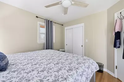 6326 W Bottsford Ave, Greenfield, WI 53220 - Photo 15