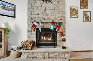 8529 S Golden Lake Way, Franklin, WI 53132 - Photo 9