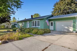 1436 W Washington Ave, Cleveland, WI 53015 - Photo 33