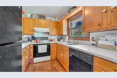 1436 W Washington Ave, Cleveland, WI 53015 - Photo 9