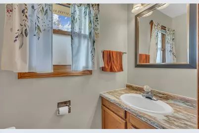 214 S Bruns Ave, Plymouth, WI 53073 - Photo 19