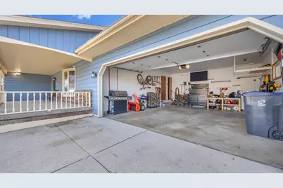 214 S Bruns Ave, Plymouth, WI 53073 - Photo 37