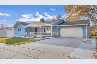 214 S Bruns Ave, Plymouth, WI 53073 - Photo 3