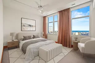 1313 N Franklin Pl, Milwaukee, WI 53202 - Photo 5