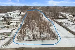 8465 S 5th Ave, Oak Creek, WI 53154 - Photo 1