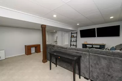 W181N8912  Melanie Ln, Menomonee Falls, WI 53051 - Photo 21