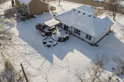 W181N8912  Melanie Ln, Menomonee Falls, WI 53051 - Photo 25