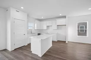 7038 Oakmont Rd, Racine, WI 53403 - Photo 13