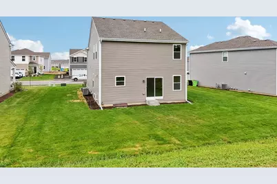 7052  Fair Oaks Rd, Racine, WI 53403 - Photo 53