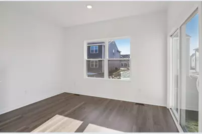 7051  Oakmont Rd, Racine, WI 53403 - Photo 33